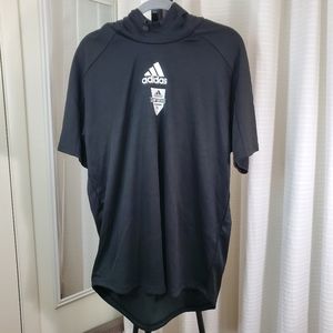 Adidas Short Sleeve Camp Series Hoodie size Large NWT